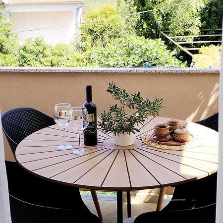 Family Apartment B&B Biograd Na Moru Εξωτερικό φωτογραφία